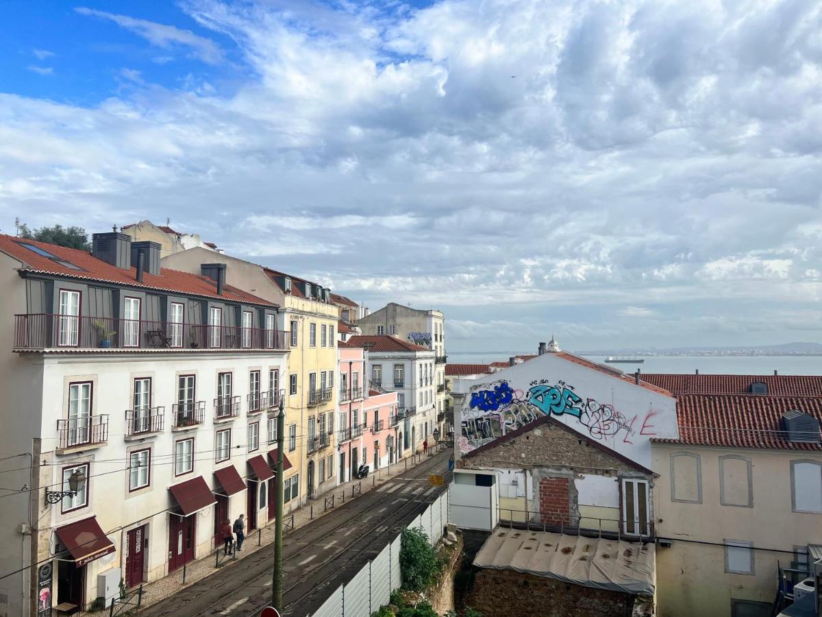 Discover Lisbons History - Stylish Apartment In Alfama Exterior photo